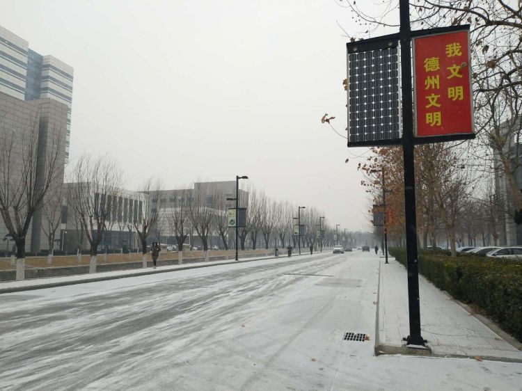 德州迎来降雪2.jpg