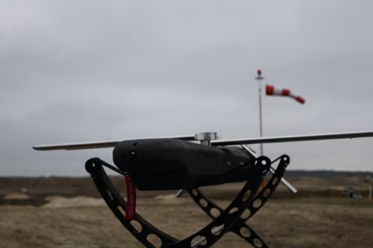 美国用百万美元导弹击落廉价无人机，新型低成本解决方案正在研发中