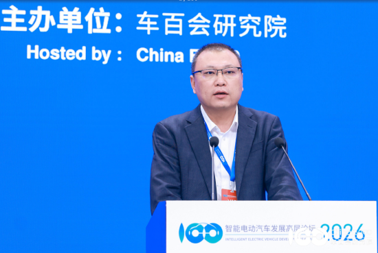 百度副总裁石清华:做大模型的程序员特别悲催,做了特别牛的大模型,反而把自己“fire”了