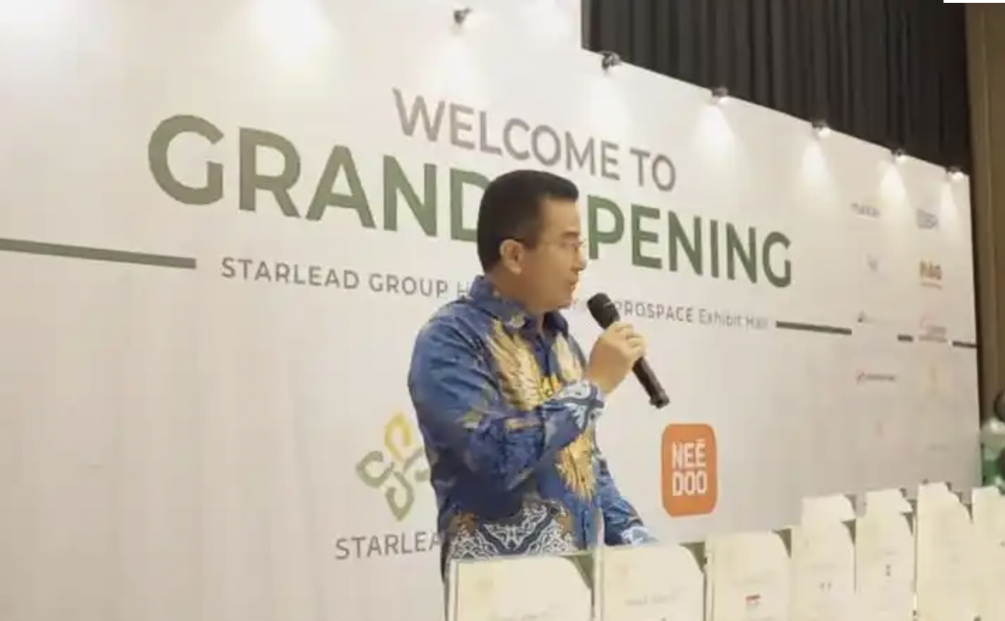 消失8年，金立创始人刘立荣现身印尼卖家具